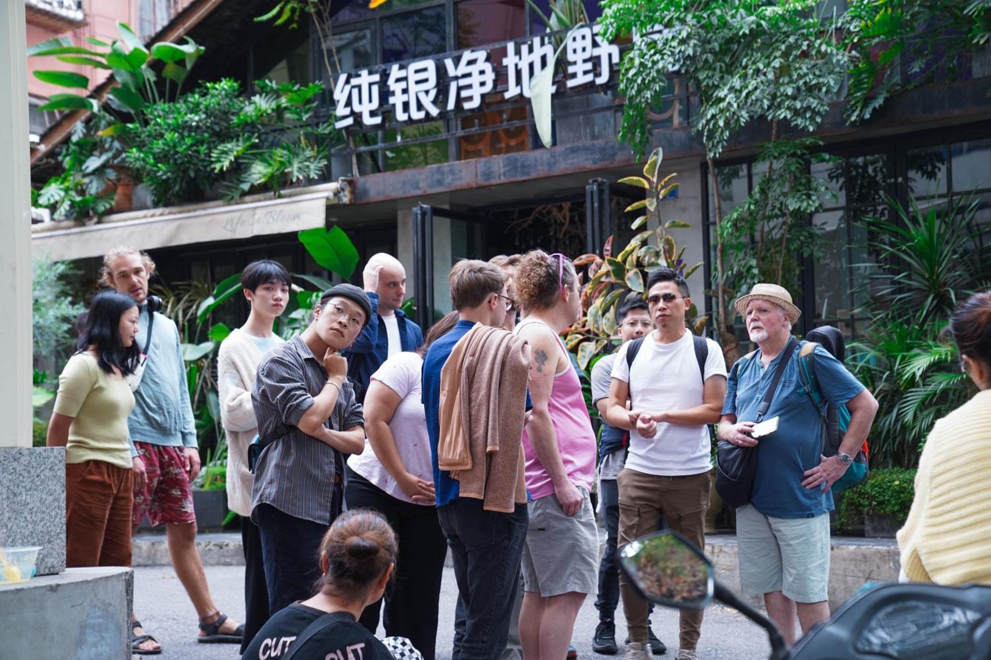Chengdu Mix Hostel Courtyard Poshpacker Hostel